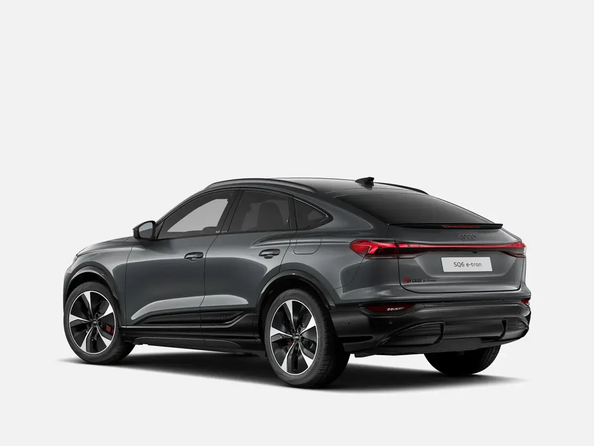 Nuova Audi SQ6 Sportback e-tron Comfort 119 kW (163 CV) 2027 Grigio daytona perla SUV