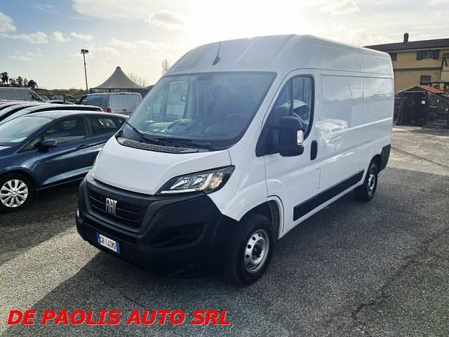 Usata Fiat Ducato 140 CV (102 kW) 2023 Bianco Furgone