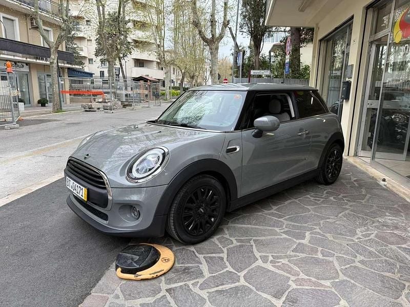 Usata Mini ONE Business 102 CV (75 kW) 2020 Grigio Utilitaria