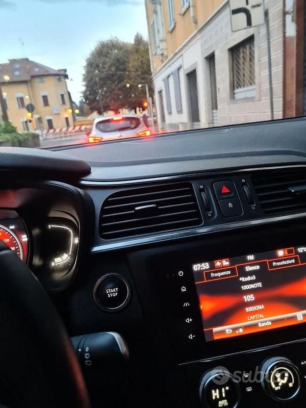 Nero Usata 2021 Renault Kadjar SUV | 14.500 € (Ottimo prezzo) - Immagine 1/4