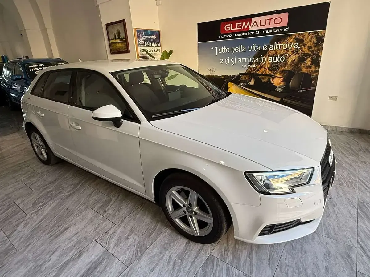 Usata Audi A3 Business 116 CV (85 kW) 2018 Bianco Berlina
