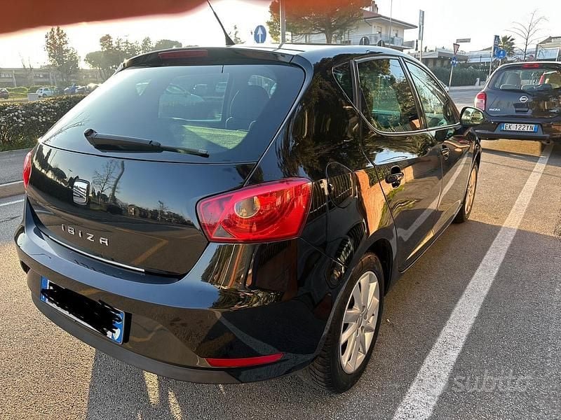 Usata Seat Ibiza Style 70 CV (51 kW) 2013 Nero Berlina