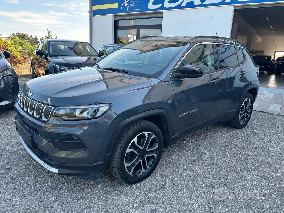 Usata Jeep Compass Limited 131 CV (96 kW) 2022 Grigio SUV