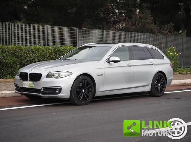 Usata BMW 525 Luxury Line 218 CV (160 kW) 2016 Grigio Station wagon