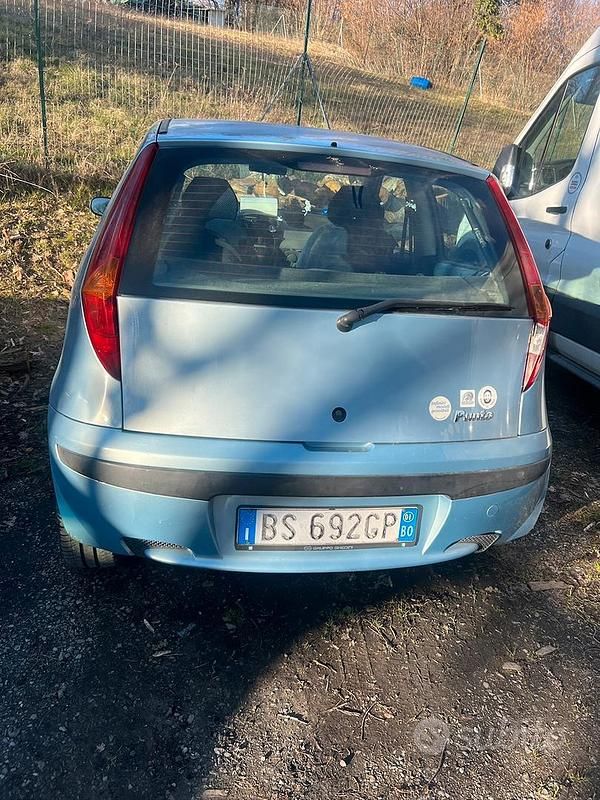 Usata Fiat Punto 2000 Blu Utilitaria