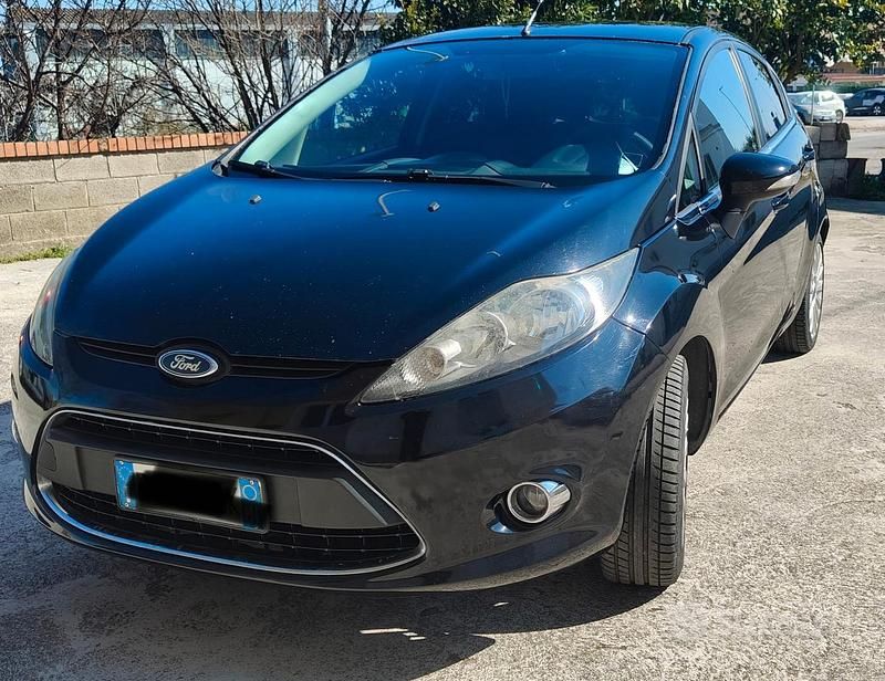 Usata Ford Fiesta Titanium 2008 Nero Utilitaria