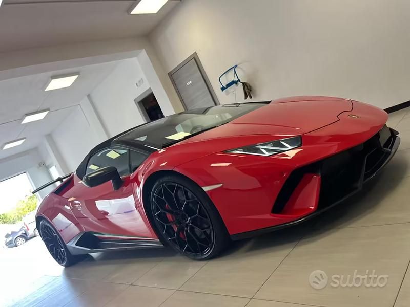 Usata Lamborghini Huracán 640 CV (470 kW) 2019 Rosso Cabrio