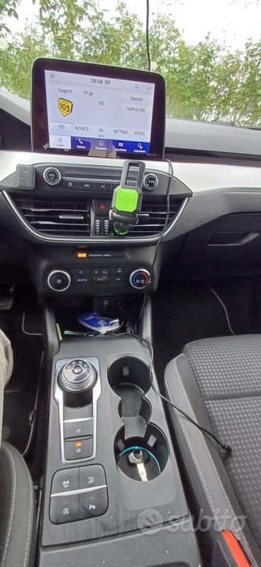 Usata Ford Focus 120 CV (88 kW) 2020 Nero Station wagon