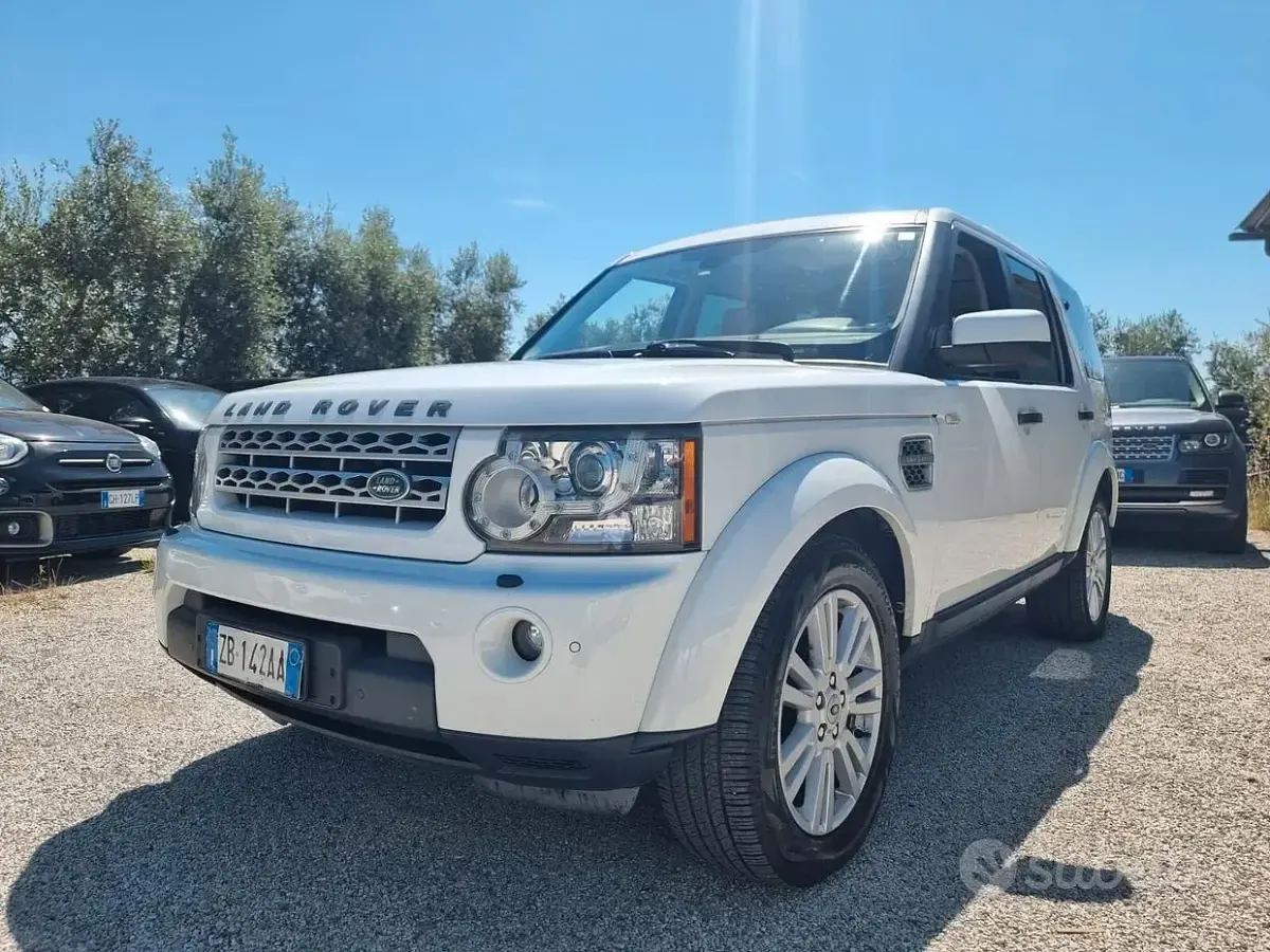 Usata Land Rover Discovery 4 HSE 245 CV (180 kW) 2011 Bianco SUV
