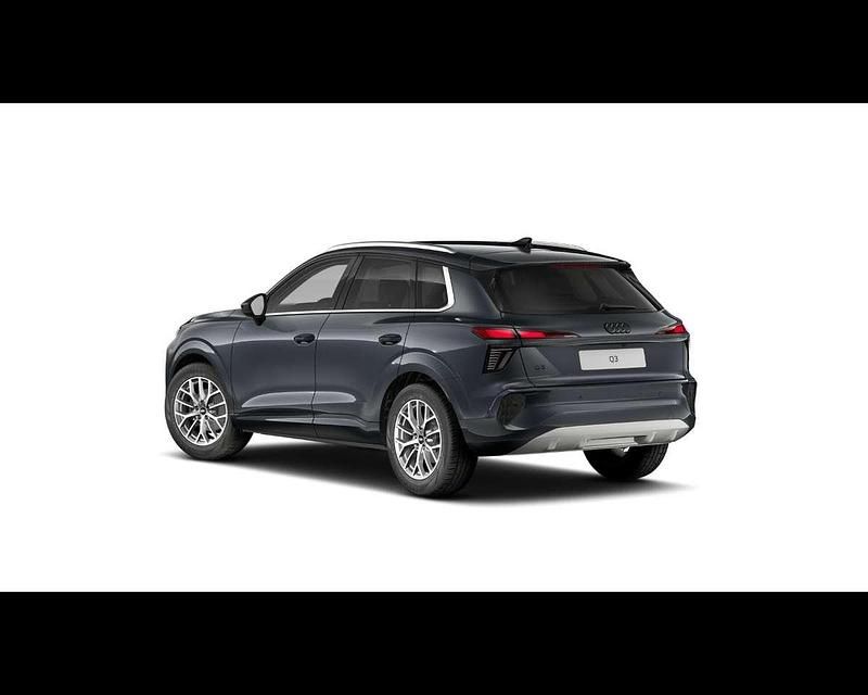 Nuova Audi Q3 Advanced 150 CV (110 kW) 2026 Grigio tambora metallico SUV