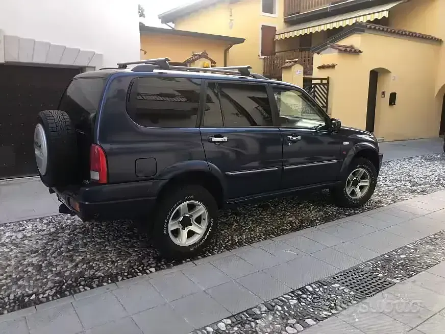 Usata Suzuki Grand Vitara 2003 Bluazzurro SUV