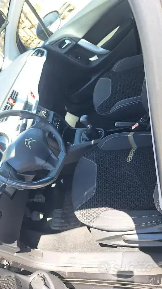 Usata Citroën C3 70 CV (51 kW) 2010 Nero Berlina