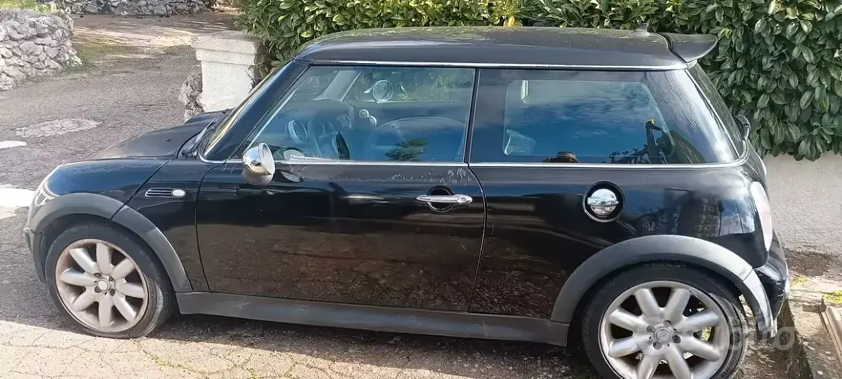 Begagnad Mini Cooper 90 HK (66 kW) 2001 Halvkombi