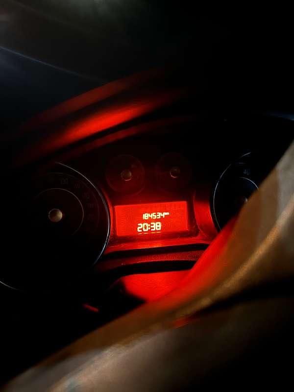 Usata Fiat Punto Evo Active 69 CV (50 kW) 2010 Bianco Utilitaria