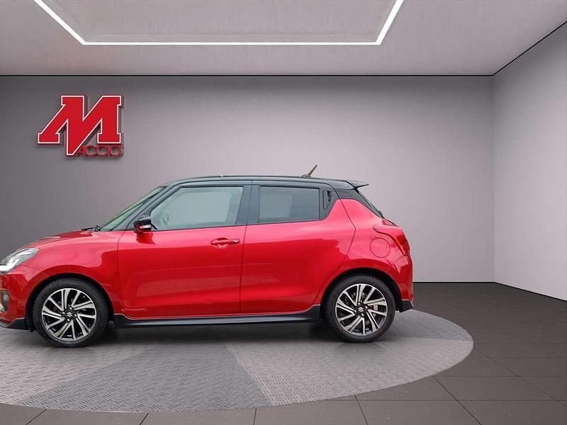 Usata Suzuki Swift 83 CV (61 kW) 2020 Rosso Berlina