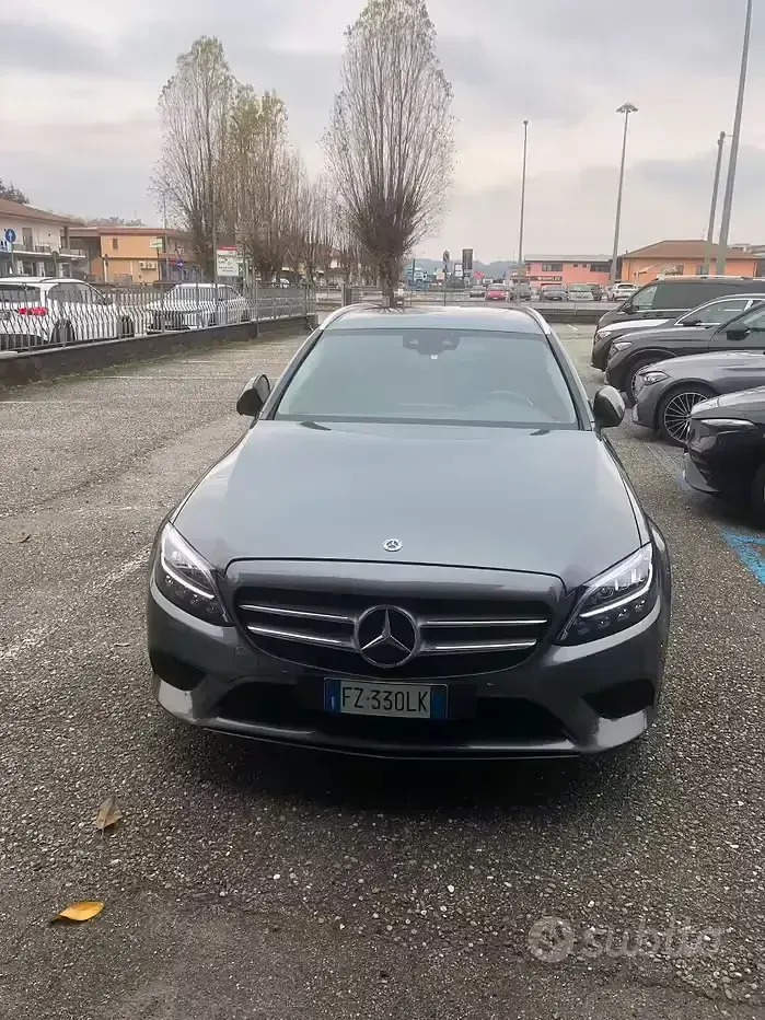 Usata Mercedes C220 Executive 194 CV (142 kW) 2020 Grigio Station wagon