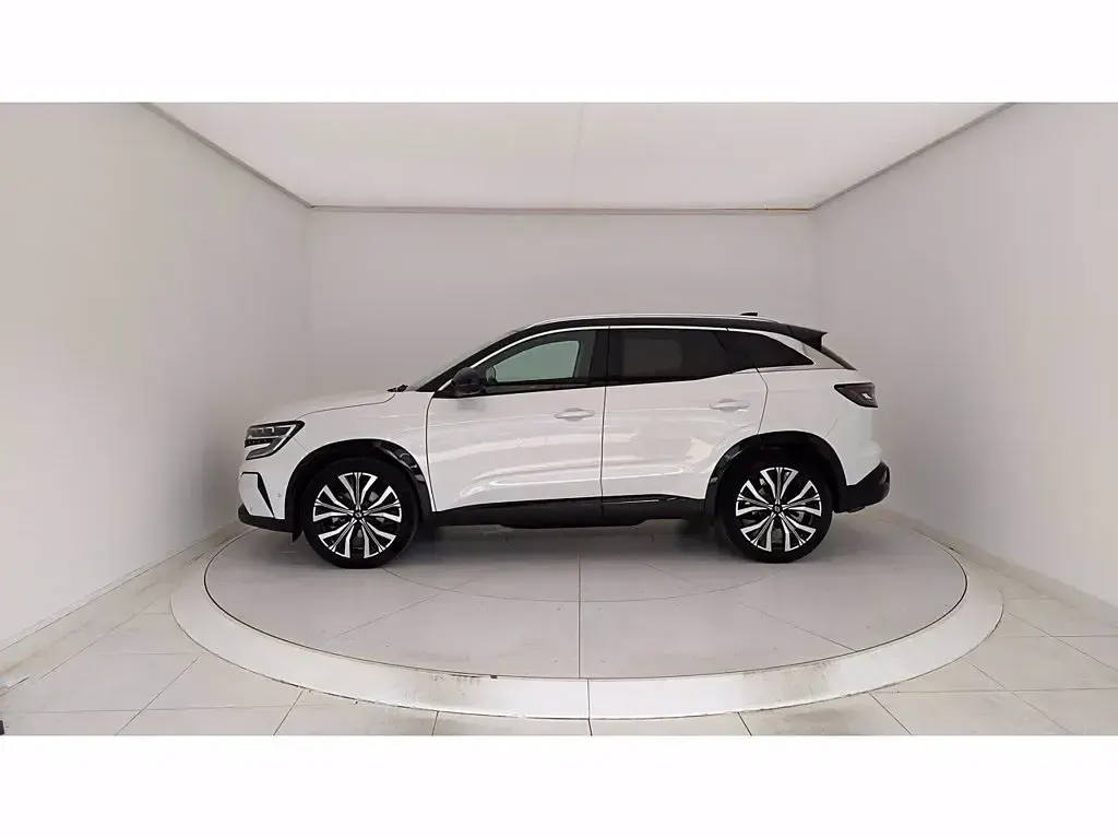 Usata Renault Austral Iconic 200 CV (147 kW) 2023 Bianco SUV