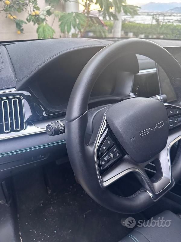Usata BYD Seal U 160 kW (218 CV) 2025 Nero SUV