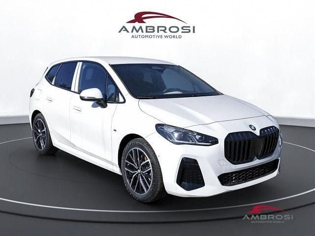 Nuova BMW 220 Active Tourer Comfort Edition 156 CV (114 kW) 2025 Bianco Monovolume