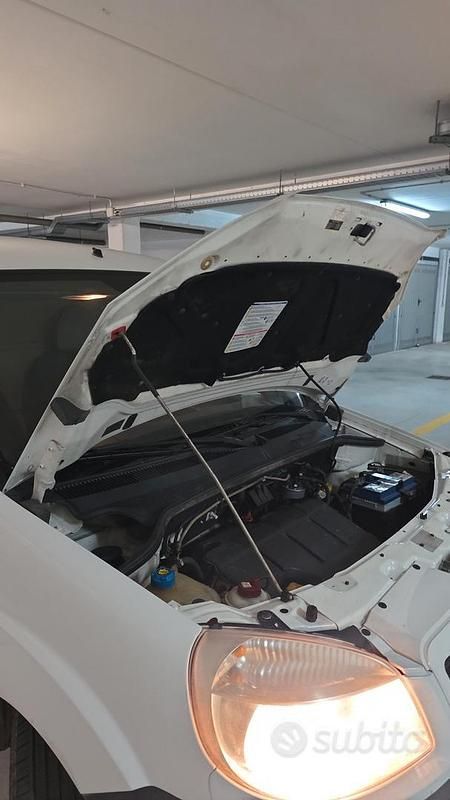 Usata Fiat Doblò 2009 Bianco Monovolume