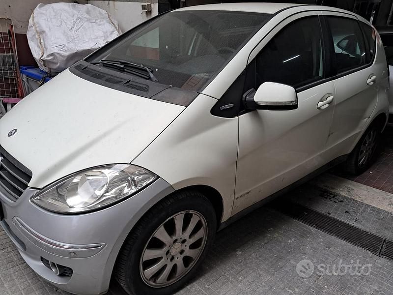 Usata Mercedes A160 2012 Bianco Monovolume