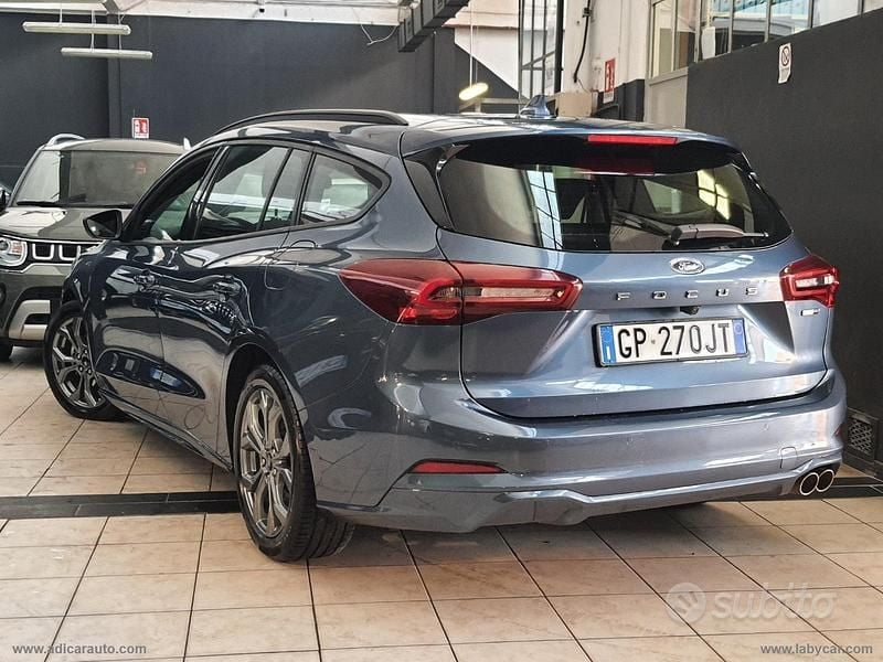 Usata Ford Focus ST-Line 125 CV (91 kW) 2023 Blu/azzurro Station wagon