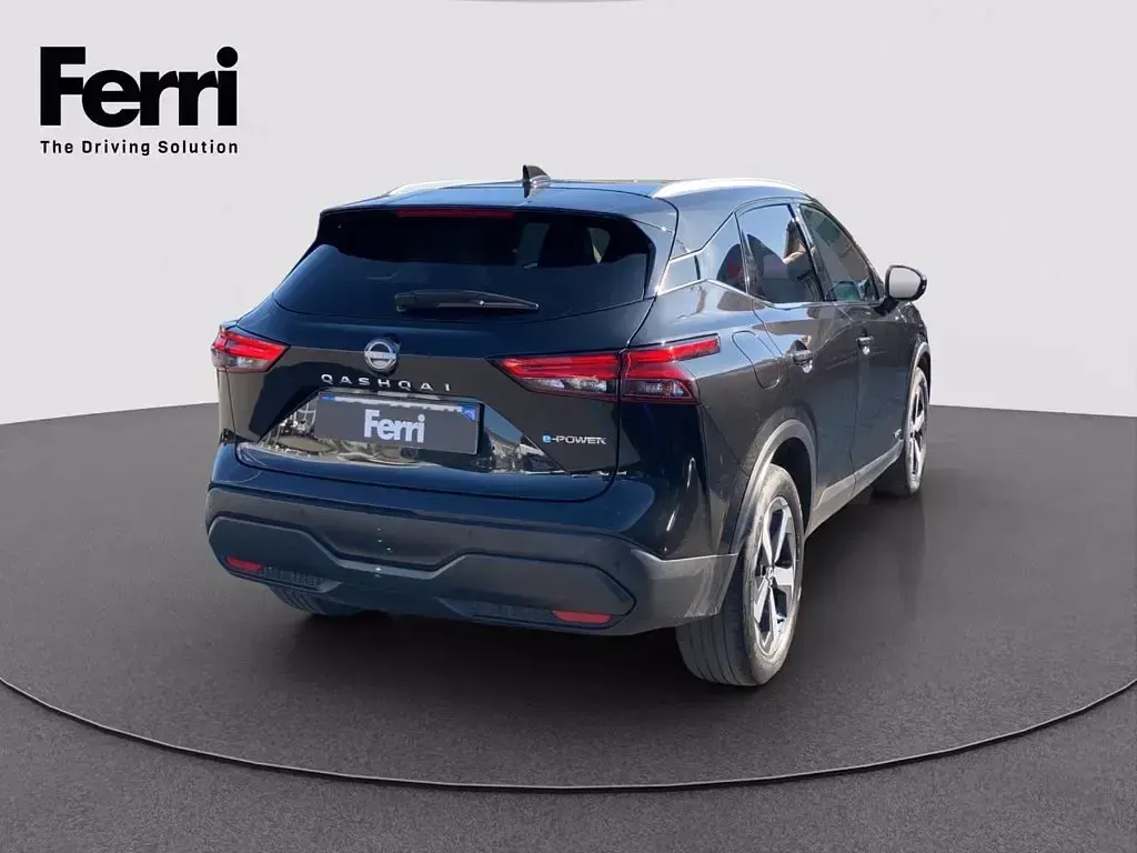 Usata Nissan Qashqai N-Connecta 158 CV (116 kW) 2023 Magate black SUV