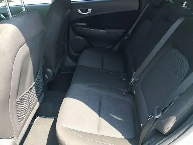 Usata Hyundai Kona 136 CV (100 kW) 2021 Bianco SUV