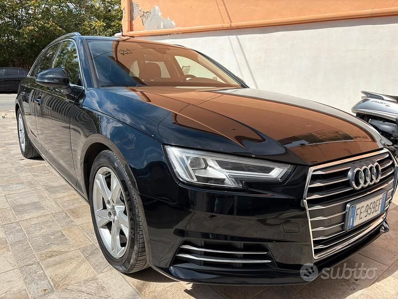 Usata Audi A4 150 CV (110 kW) 2016 Nero Station wagon