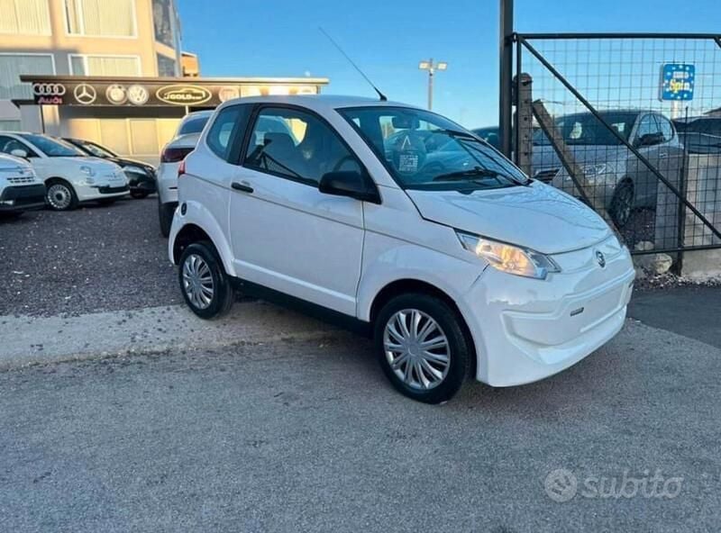 Usata Aixam City 2016 Bianco Utilitaria