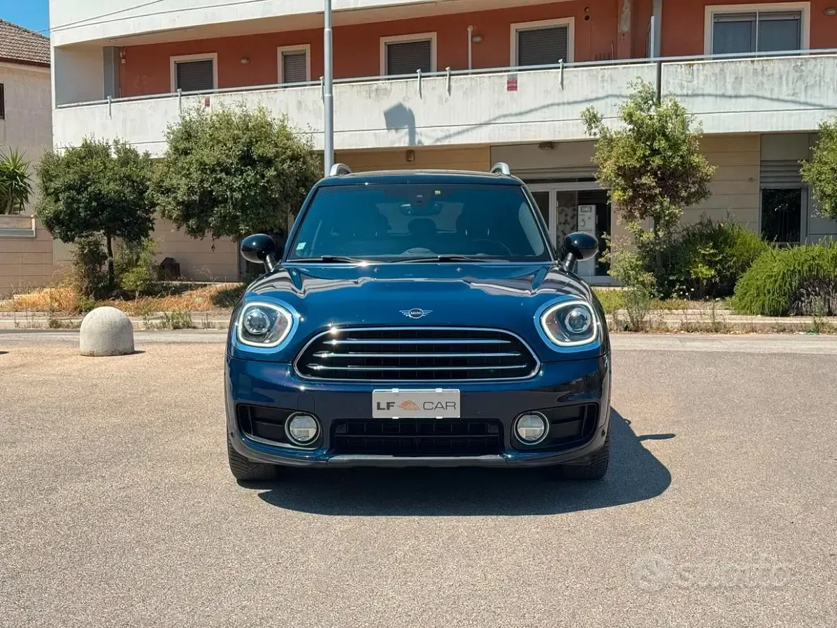 Usata Mini Cooper D Countryman Hype 150 CV (110 kW) 2019 Bluazzurro SUV