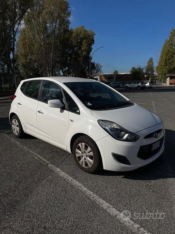 Usata Hyundai ix20 90 CV (66 kW) 2012 Bianco Utilitaria