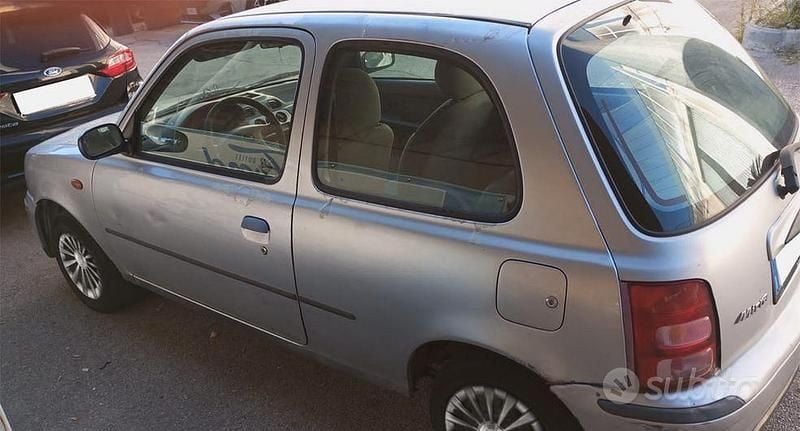 Usata Nissan Micra 60 CV (44 kW) 2001 Utilitaria