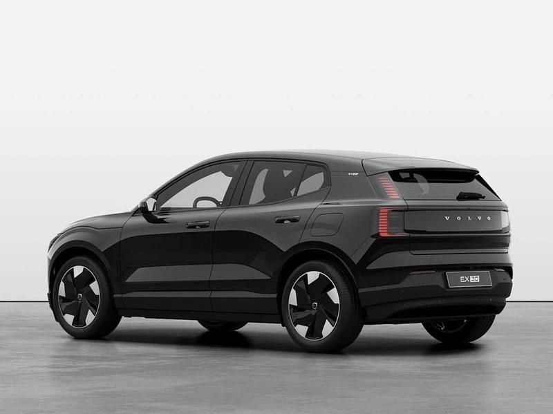 Nuova Volvo EX30 Plus 200 kW (272 CV) 2026 Nero SUV