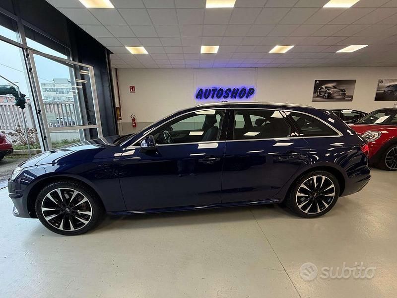 Begagnad Audi A4 Business Plus 190 HK (139 kW) 2020 Blå Kombi