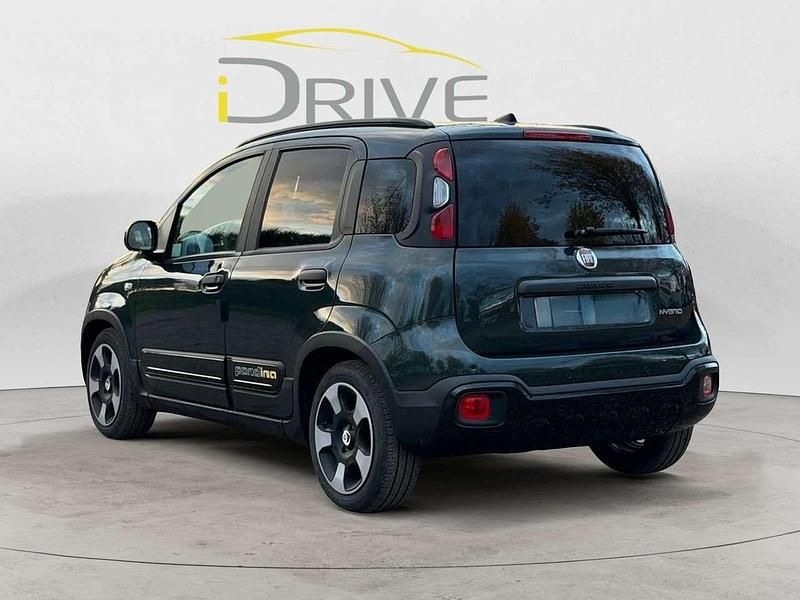 Usata Fiat Panda Cross S 70 CV (51 kW) 2025 Verde Utilitaria