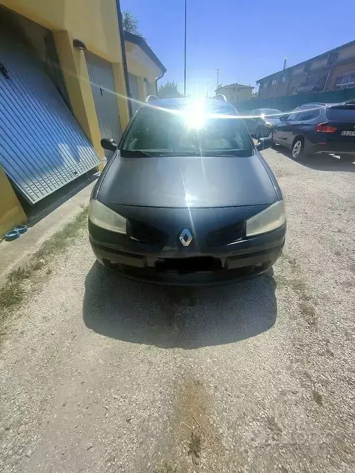 Usata Renault Mégane GrandTour 106 CV (77 kW) 2008 Nero Station wagon