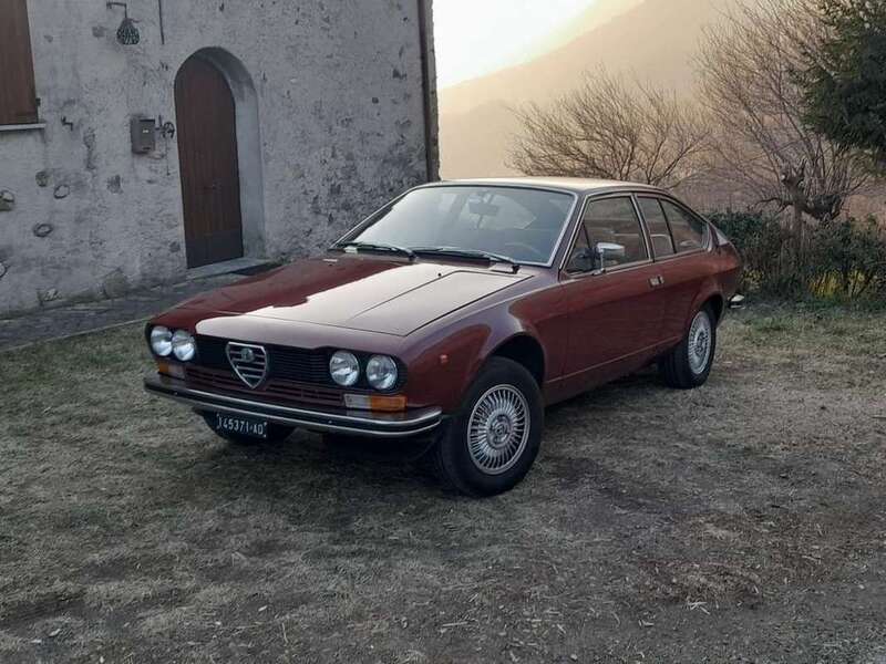 Usato 1980 Alfa Romeo Alfetta GT/GTV 1.6 Benzin 109 CV (16.500 €)