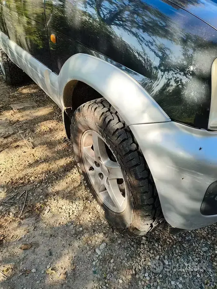 Usata Daihatsu Terios 86 CV (63 kW) 2002 Nero SUV