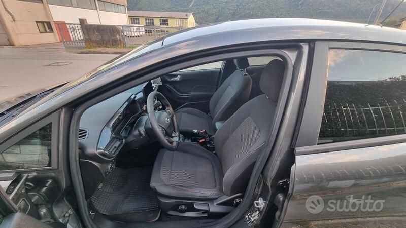 Usata Ford Fiesta ST-Line 101 CV (74 kW) 2019 Grigio Utilitaria