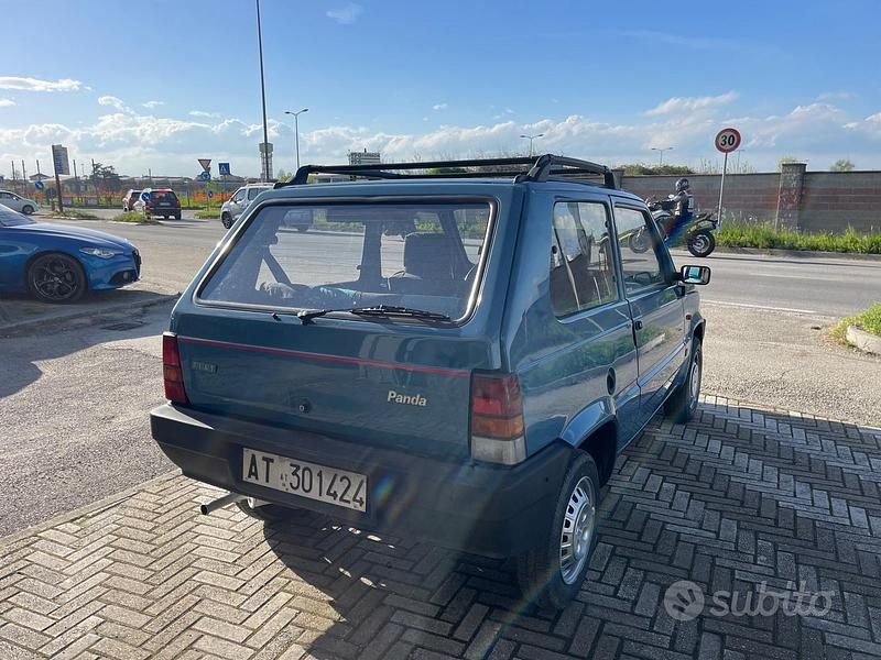 Usata Fiat 750 S 34 CV (25 kW) 1990 Verde Berlina