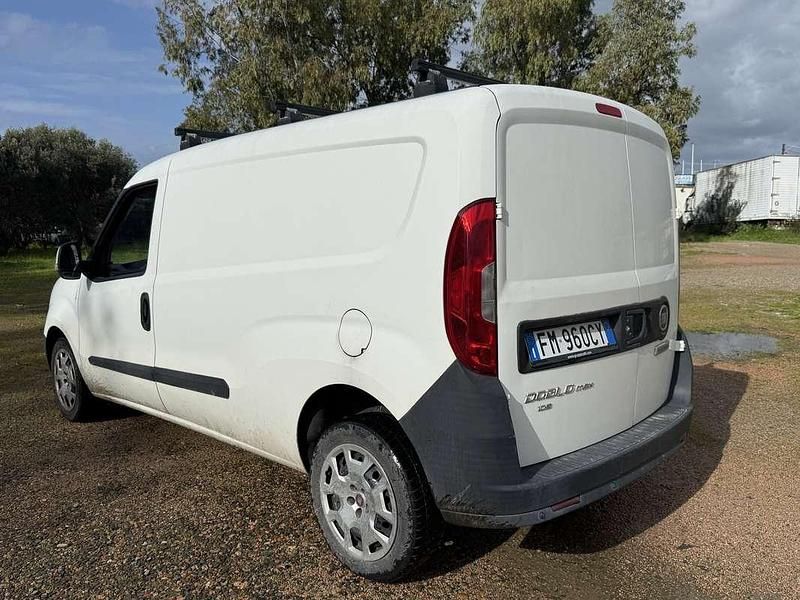 Usata Fiat Doblò Easy 105 CV (77 kW) 2018 Monovolume