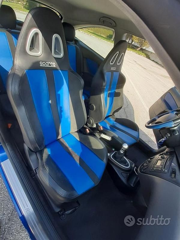Usata Ford Focus RS 215 CV (158 kW) 2002 Blu Berlina