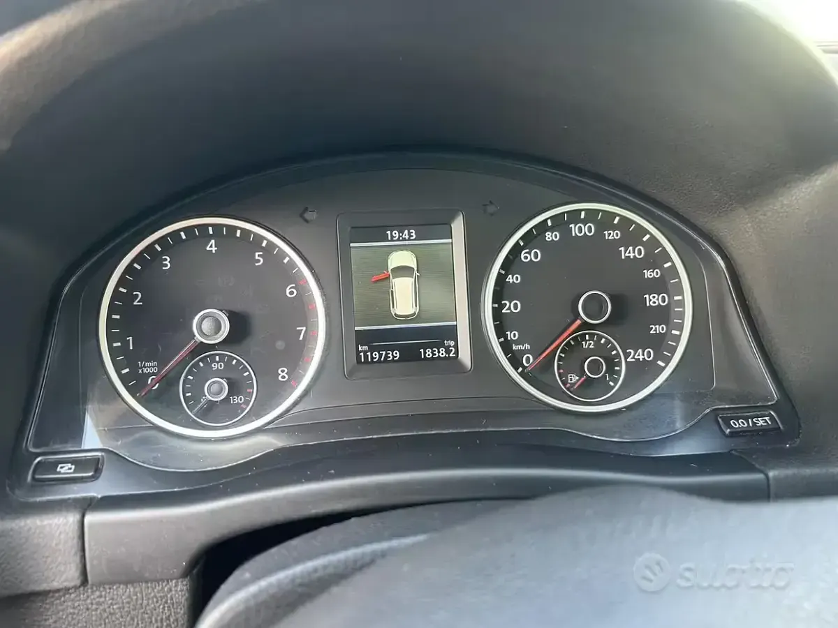Usata VW Tiguan 160 CV (117 kW) 2012 Bianco SUV