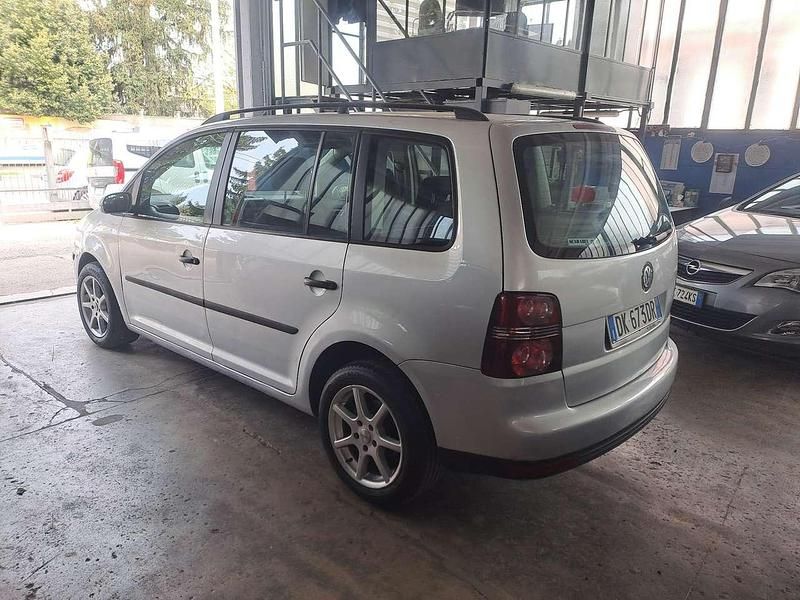 Usata VW Touran Highline 105 CV (77 kW) 2008 Other Monovolume
