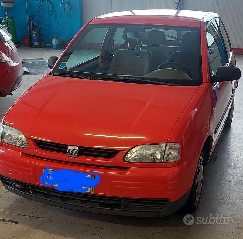Rosso Usata 1998 Seat Arosa Due volumi | 530 € - Immagine 1/2