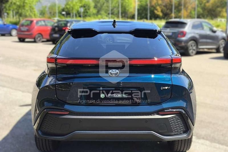 Second-hand Toyota C-HR Lounge 98 CP (72 kW) 2025 Albastru SUV
