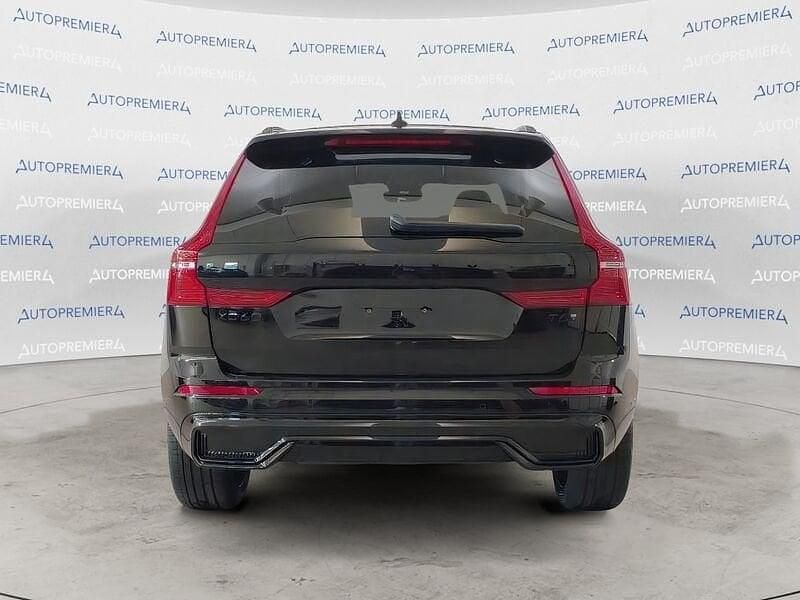 Nuova Volvo XC60 Plus 349 CV (256 kW) 2025 Nero SUV