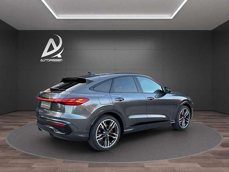 Nuova Audi Q5 S-line plus 204 CV (150 kW) 2025 Grigio perla daytona SUV