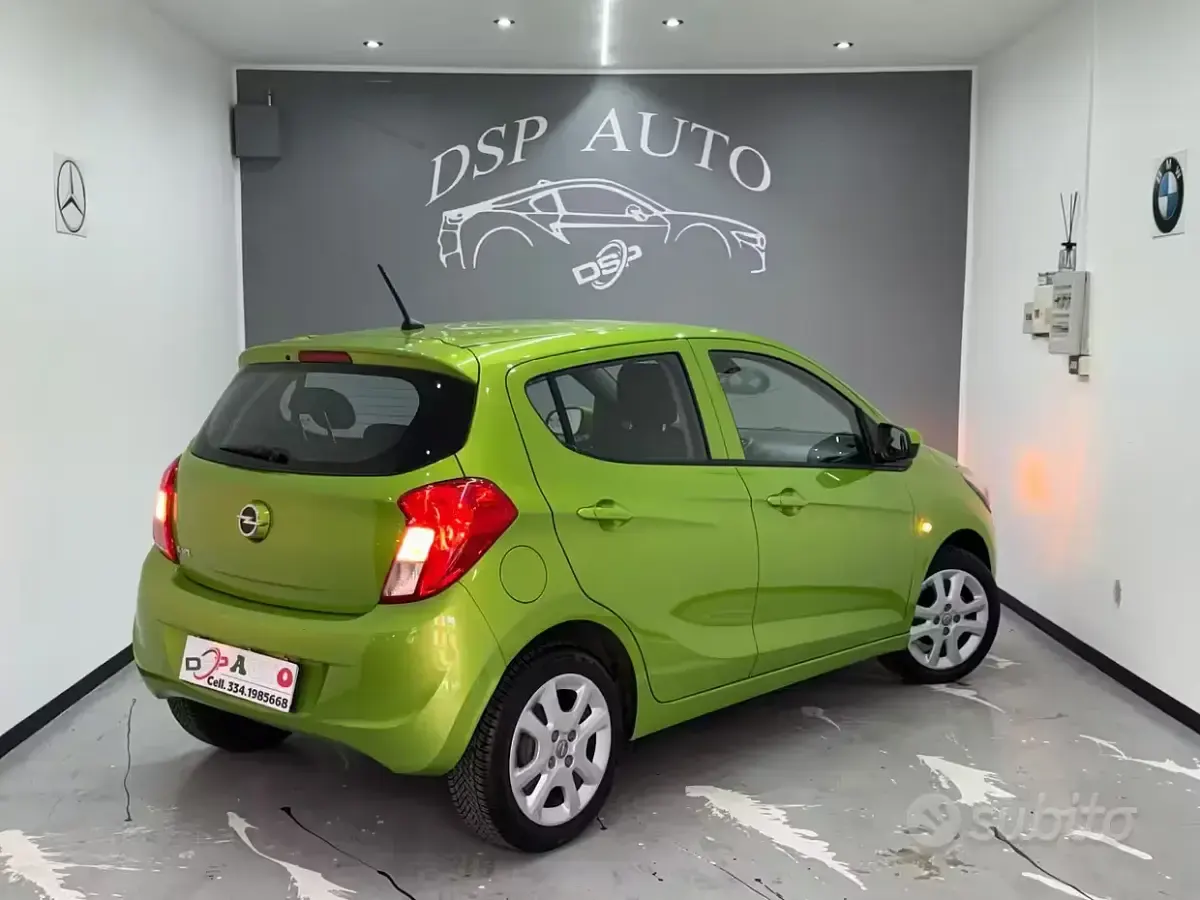 Usata Opel Karl Innovation 75 CV (55 kW) 2016 Verde Utilitaria